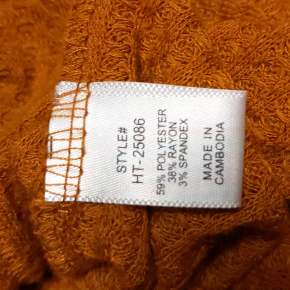 Tobacco brown tunic sweater medium *2 for $15* - Picture 3 of 4